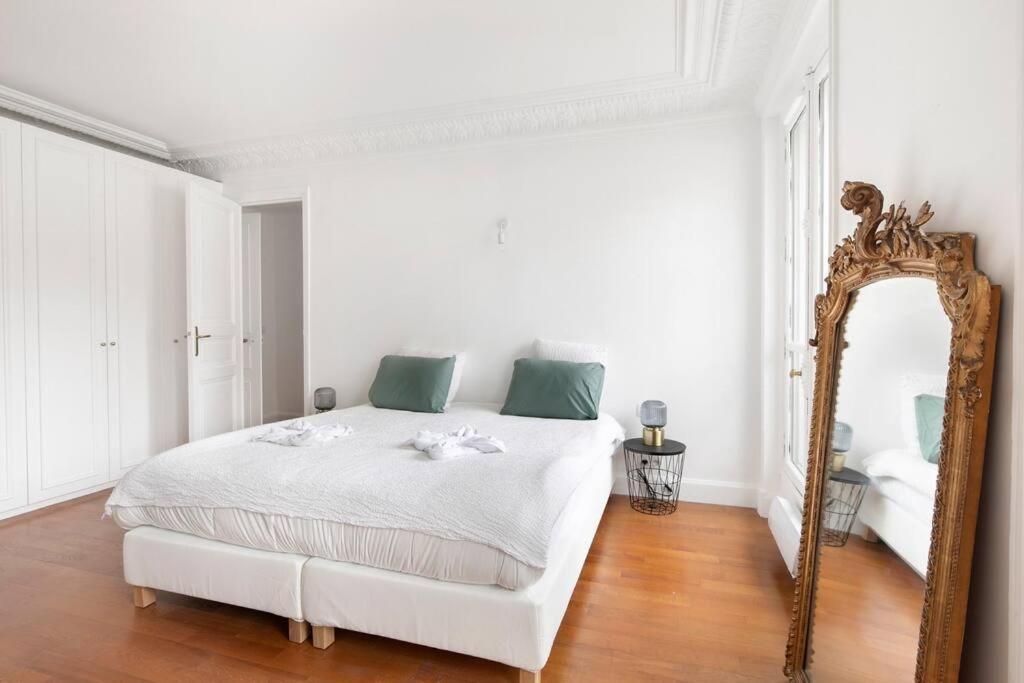 Sweet Luxury Home Arc The Triomphe Near Champs Elysees And Palais Des Congres 8 Ppl París Exterior foto